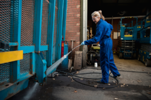 pulizia ambienti laboratori artigianali e industriali
